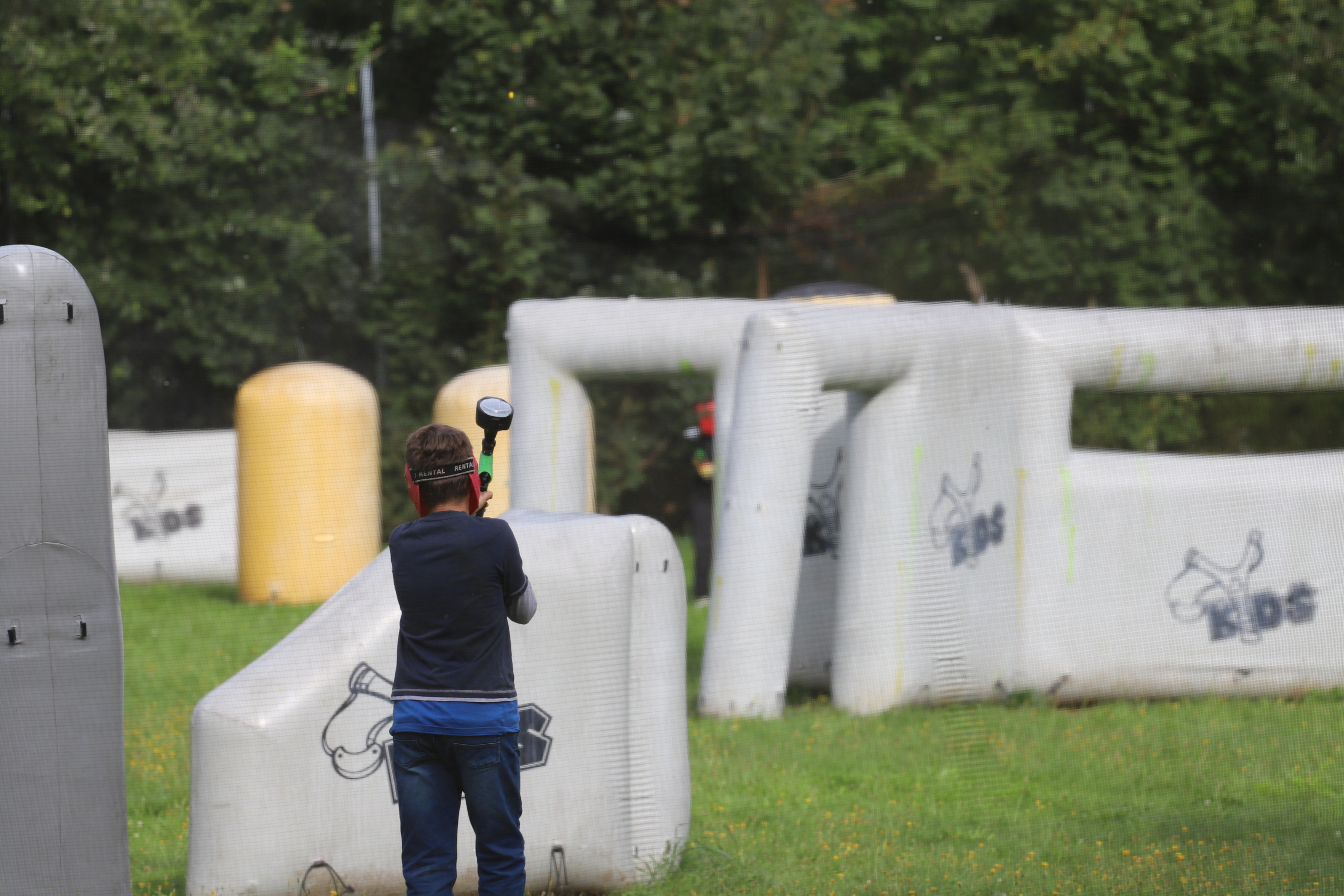 Sup-Air: Freizeitspieler zwischen aufblasbaren Hindernissen